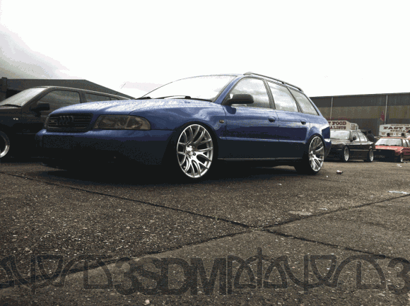 b5 Audi A4 Avant with 3SDM wheels