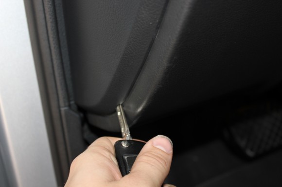 B6/B7 Trim Removal Guide - Fuse Covers