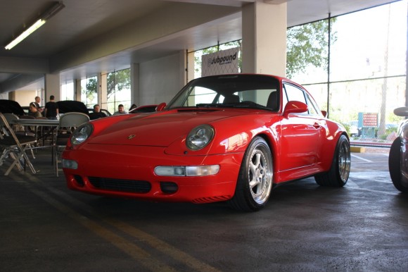 Red Porsche 993