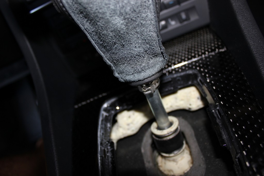 How to Change the Shift Knob on a B6/B7 Audi A4/S4/RS4 Nick's Car Blog
