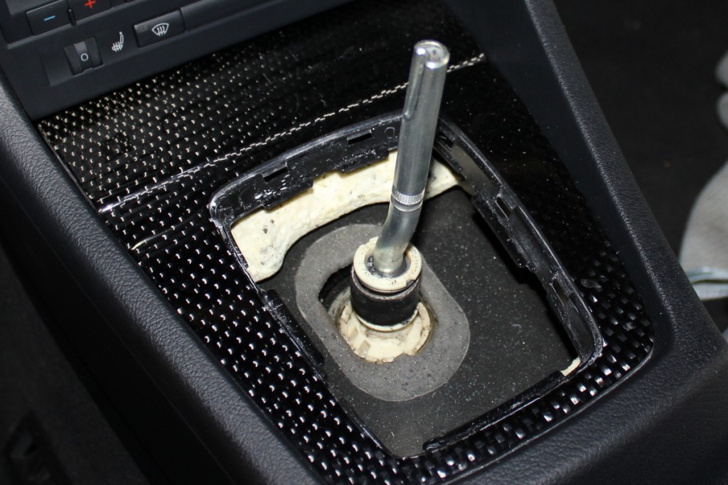 How to Change the Shift Knob on a B6/B7 Audi A4/S4/RS4 Nick's Car Blog