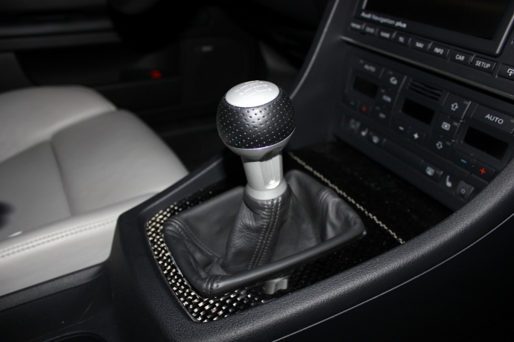 How to Change the Shift Knob on a B6/B7 Audi A4/S4/RS4 Nick's Car Blog
