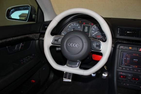 Silver Audi TT Steering Wheel