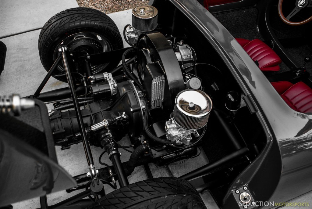 Porsche 550 Spyder Outlaw Replica By Seduction